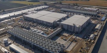 Microsoft announces “world’s most powerful data center” in latest billion-dollar AI spending splurge