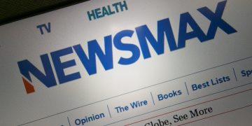 Federal Judge Dismisses Newsmax’s Antitrust ‘Shotgun Pleading’ Complaint Against Fox News – Newsmax (NYSE:NMAX), Fox (NASDAQ:FOXA), Fox (NASDAQ:FOX)