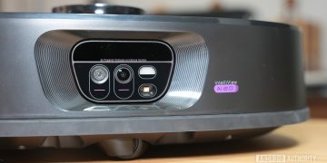 Tackles spills like no other robot vacuum