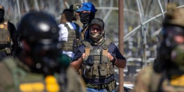 Here’s the tech powering ICE’s deportation crackdown 