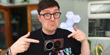 This £35 smartphone camera accessory has changed the way I shoot video