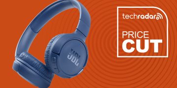These $30 JBL headphones give you plenty of battery life for your buck