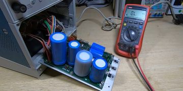 Repairing A Tektronix 577 Curve Tracer