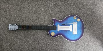 CRKD Gibson Les Paul Guitar Controller review: the best guitar controller currently available