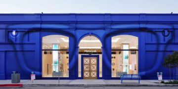 Meta Lab pop-ups will let you try on the company’s new smart glasses for yourself