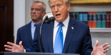 Tylenol parent Kenvue stock bounces back after White House assault