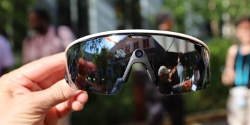 ‘I actually took a call on a jet-ski a few weeks ago… you can basically stand in a wind tunnel’: Mark Zuckerberg may have just solved my biggest open-ear headphone problem with the Oakley Meta Vanguard smart glasses