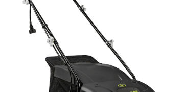 Sun Joe AJ801E – 12.6″ Electric Lawn Dethatcher & Scarifier w/ Collection Bag
