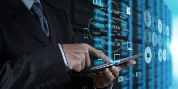 Unlocking real-time insights from the IIoT with storage at the edge