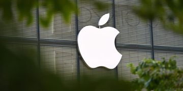 Apple doubles its biggest bug bounty reward to $2 million