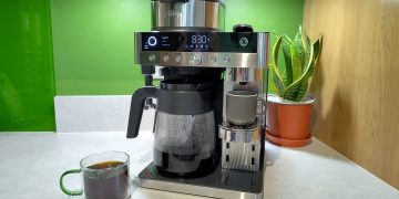 Since the Ninja Prestige DualBrew coffee maker came into my life, I’m finally becoming a morning person