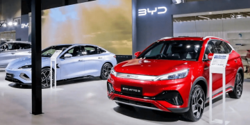 BYD’s First Solid-State Battery EV Promises Full Charge In Just 12 Minutes