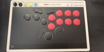 8BitDo Arcade Controller review: start here if you’re interested in leverless fighting game controllers
