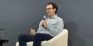 Anthropic CEO claps back after Trump officials accuse firm of AI fear-mongering