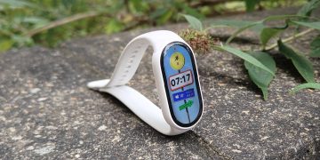Xiaomi Smart Band 10 review: few upgrades over the best cheap fitness tracker around