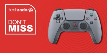 Please, for the love of nostalgia, buy this 30th Anniversary DualSense stock this Prime Day so I can finally stop writing about it