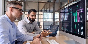 American Express Gears Up For Q3 Print; Here Are The Recent Forecast Changes From Wall Street’s Most Accurate Analysts – American Express (NYSE:AXP)