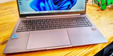 Asus ExpertBook P3 business laptop review