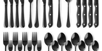 Walmart is selling an 'impressive' 25-piece silverware set for just $20