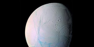 More Evidence Emerges That One of Saturn’s Moons Could Harbor Life