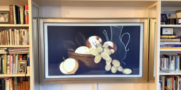 I use the Samsung Art Store every day, and I am totally obsessed