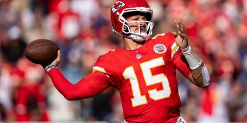 Sunday Night Football: How to Watch Lions vs. Chiefs Tonight