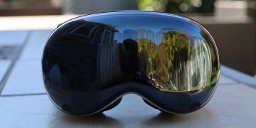 Apple Vision Pro M5 review: faster, clearer, and finally comfortable