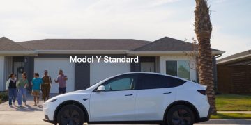 Tesla reveals slightly cheaper ‘standard’ versions of the Model 3 and Model Y