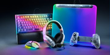 Razer’s Phantom White Collection gives your PC setup some retro vibes