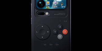 Xiaomi 17 Pro And 17 Pro Max’s Game Boy-Style Case Turns Phones Into Handheld Consoles