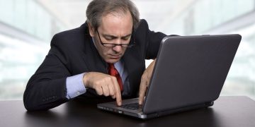 Microsoft is finally adding a real em-dash shortcut to Windows 11 – just as AI made you want to stop using it