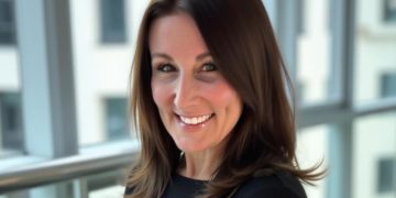 6Sense founder Amanda Kahlow raises $30 million for new human-replacement AI sales startup 1Mind