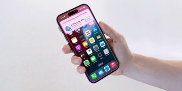 Apple’s $1 billion AI gamble might be too late to tempt users back to Apple Intelligence