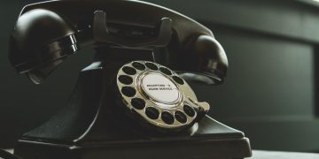 Why it’s now so hip to go analog and how AI is the antithesis of that