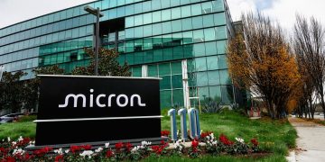 A $100 Billion Chip Project Forced a 91-Year-Old Woman From Her Home