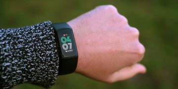 Fitbit still has a place in the smartwatch era – just look at the Apple Watch SE 3