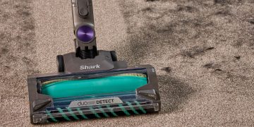 I ran a group test of 8 cordless vacuums – this is the vac that performed best against pet hair