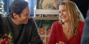 Awful Christmas movies are my guilty pleasure, and new Netflix movie A Merry Little Ex-mas is gift-wrapped rubbish