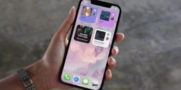 iOS 26.1 lets you turn down liquid glass’ transparency