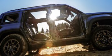 The all-electric Jeep Recon is finally here