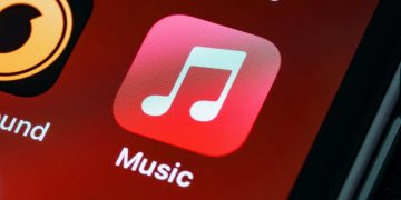 Apple Music will soon let you share songs and lyrics to your WhatsApp status as the fight against Spotify continues
