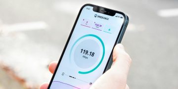 It’s official – the iPhone 17 gets a big Wi-Fi boost from Apple’s new chip, but the Pixel 10 Pro still beats it