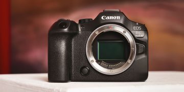 The Canon EOS R6 III screams ‘sensible upgrade’ for pro hybrid shooters – and that should worry Sony and Nikon