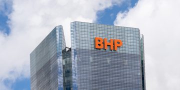 BHP drops bid for Anglo American